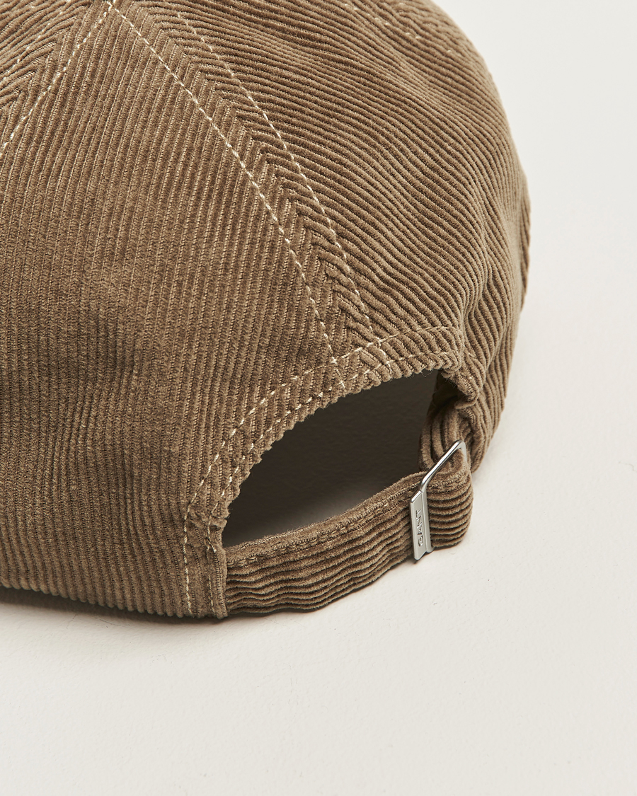 Homme | GANT G Badge Corduroy Cap Taupe Beige | GANT | G Badge Corduroy Cap Taupe Beige
