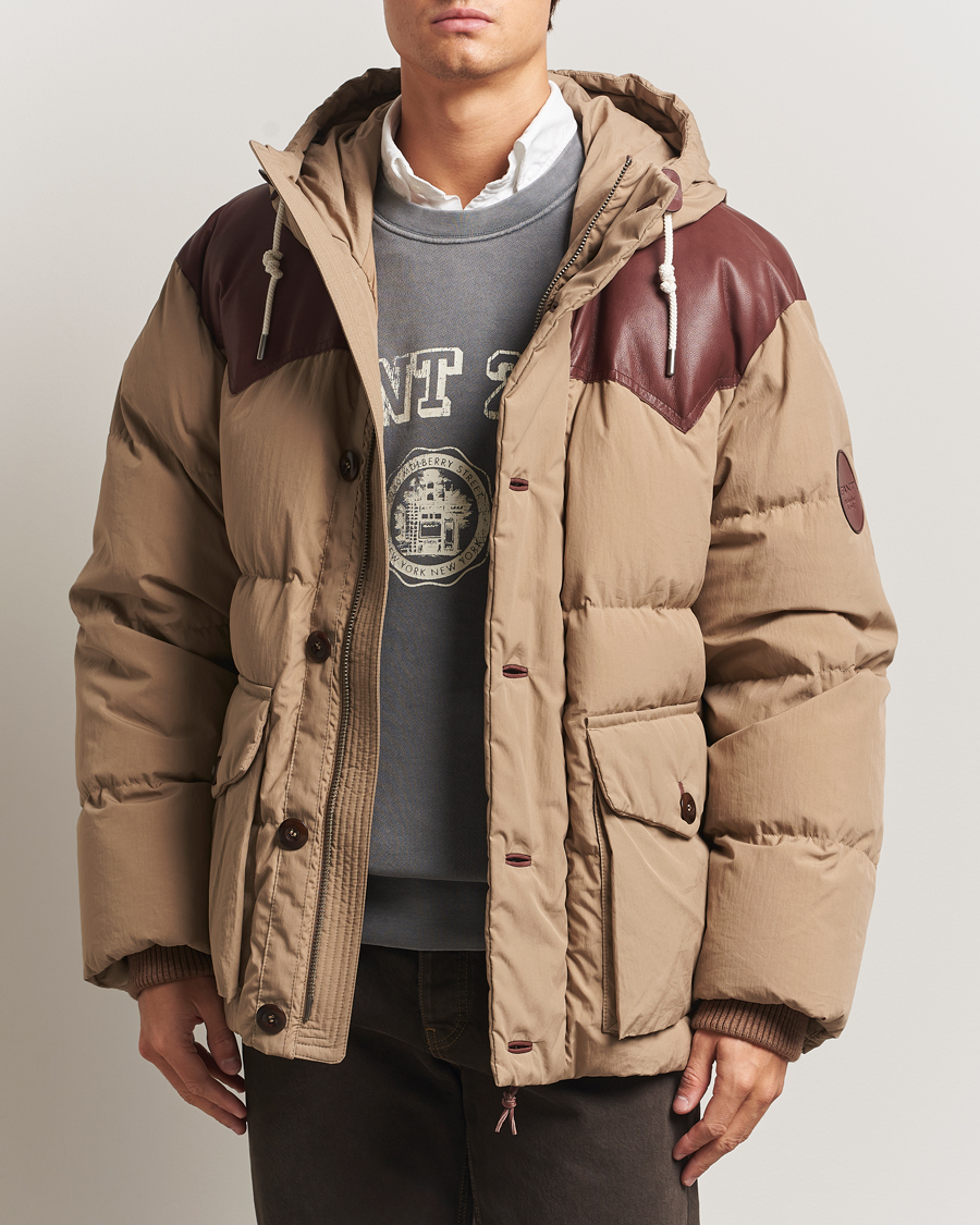 Homme | Manteaux Et Vestes | GANT 240 Mulberry Street | Cotton Down Hooded Jacket Carmel Beige