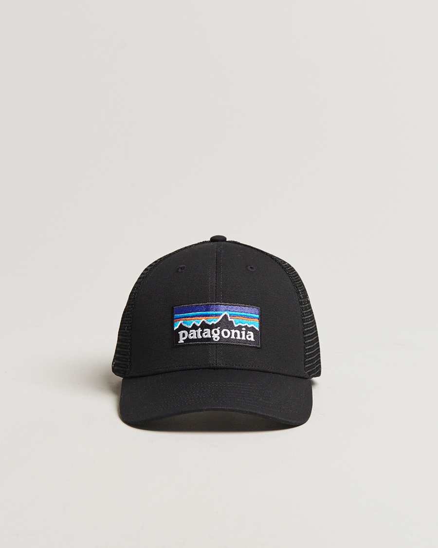 Patagonia P-6 Logo LoPro Trucker Hat Black – Noir
