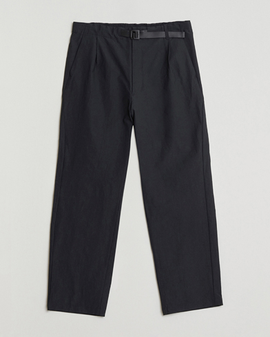 Goldwin One Tuck Tapered Pants Black – Noir