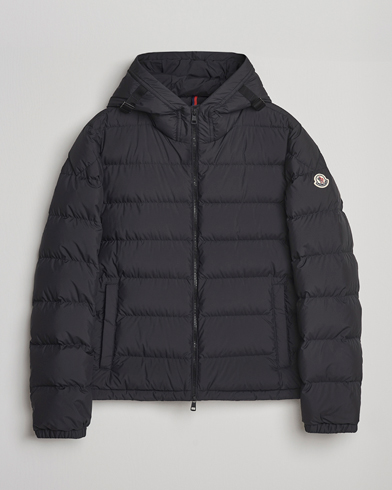 Moncler Laveraet Down Jacket Black – Noir