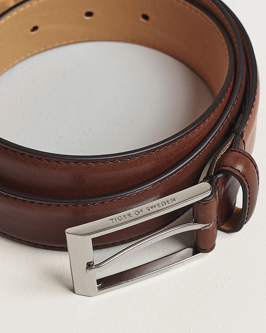 Homme | Tenue de ville décontractée | Tiger of Sweden | Helmi Leather 3,5 cm Belt Brown