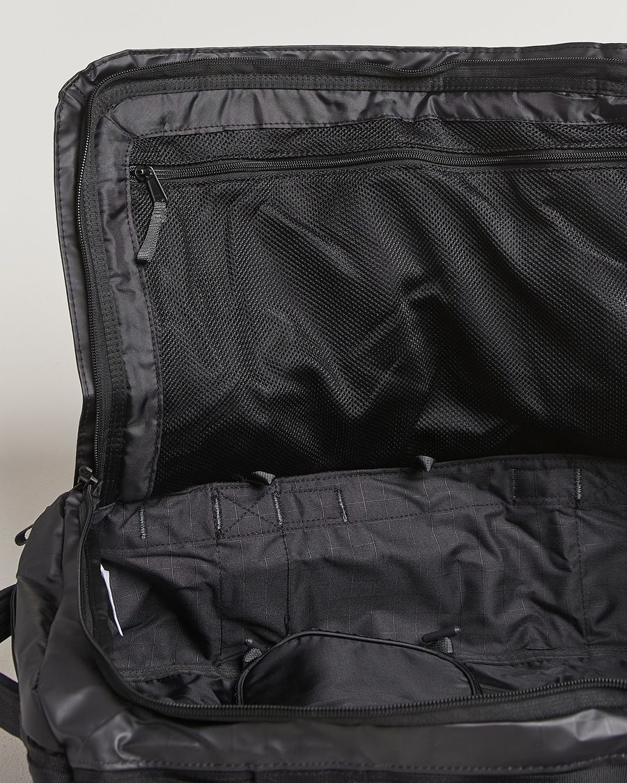 Homme | The North Face Base Camp Voyager Duffel 32L Black | The North Face | Base Camp Voyager Duffel 32L Black
