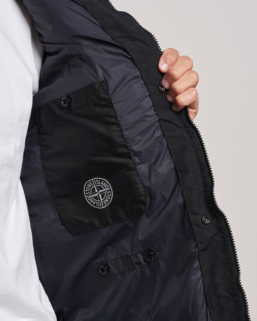 Black stone island puffer clearance jacket