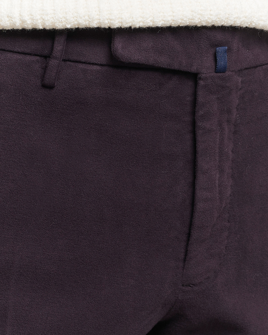 Homme | Pantalons | Incotex | Slim Fit Luxury Moleskine Trousers Burgundy