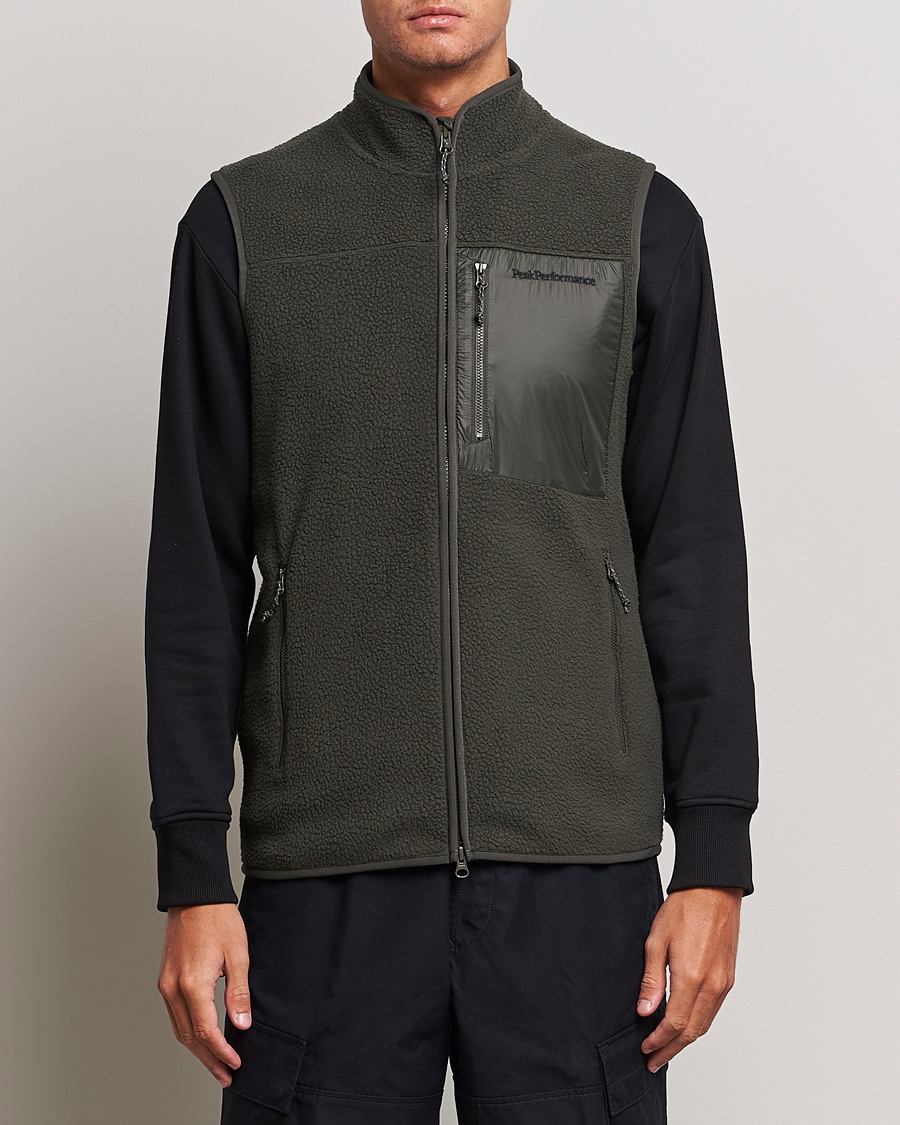 Homme | Gilets | Peak Performance | Pile Vest Olive Extreme
