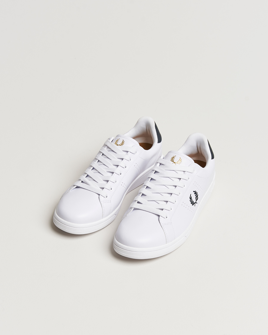 Fred perry hotsell white leather