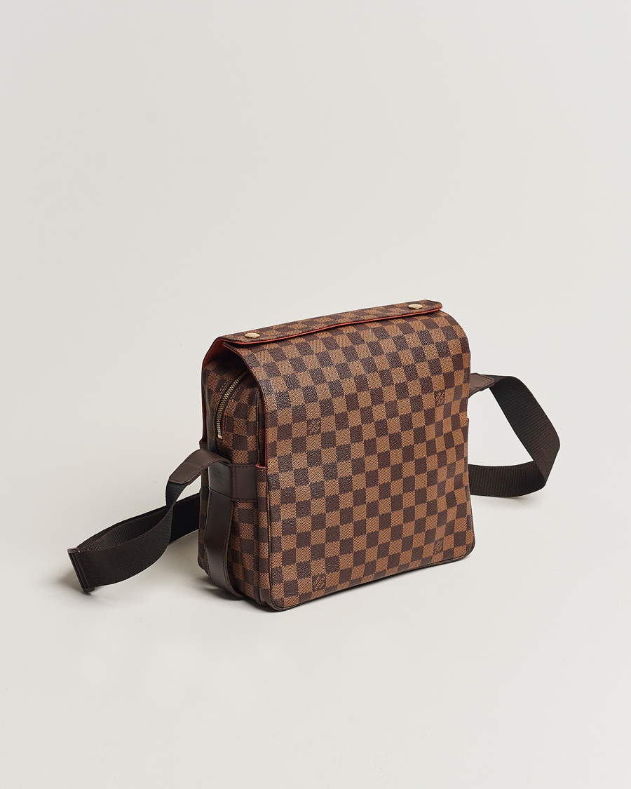 Homme | Louis Vuitton Pre-Owned Naviglio Messenger Bag Damier Ebene | Louis Vuitton Pre-Owned | Naviglio Messenger Bag Damier Ebene