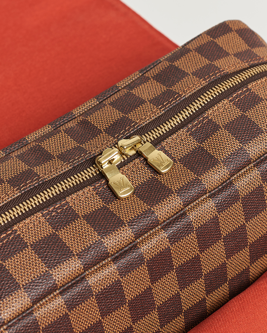 Homme | Louis Vuitton Pre-Owned Naviglio Messenger Bag Damier Ebene | Louis Vuitton Pre-Owned | Naviglio Messenger Bag Damier Ebene