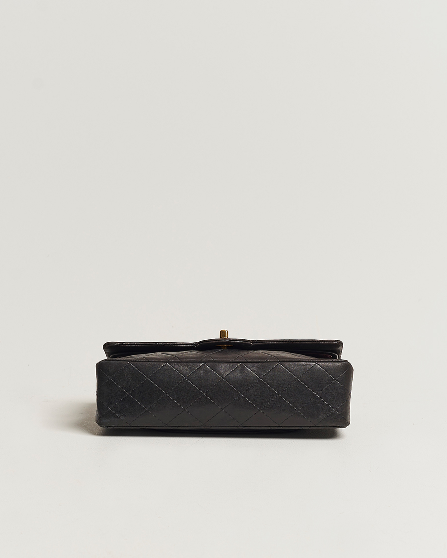 Homme | Chanel Pre-Owned Classic Medium Flap Bag Calf Leather Black | Chanel Pre-Owned | Classic Medium Flap Bag Calf Leather Black