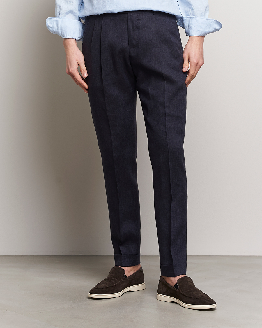 Homme |  | PT01 | Slim Fit Pleated Linen Trousers Navy