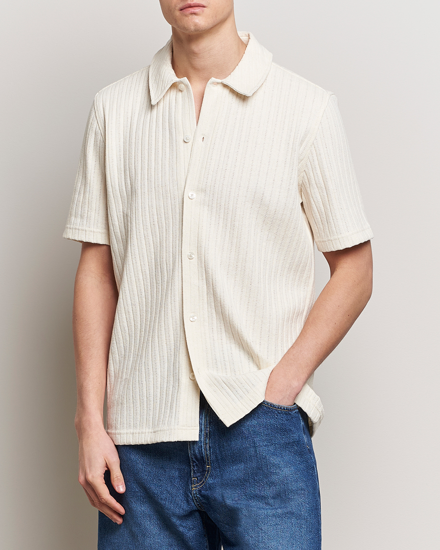 Homme |  | Samsøe Samsøe | Sakvistbro Structured Short Sleeve Shirt Clear Cream