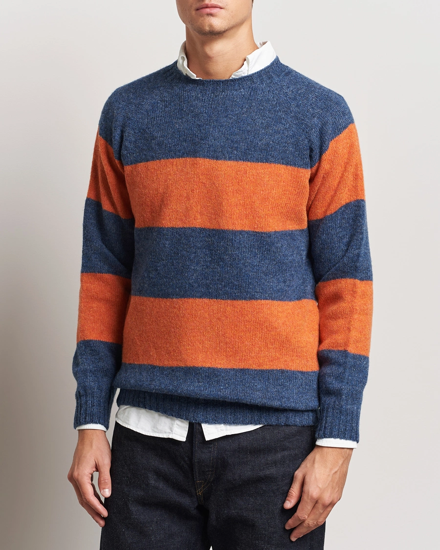 Homme |  | Harley Of Scotland | Block Stripe Lambswool Crewneck Blue/Orange