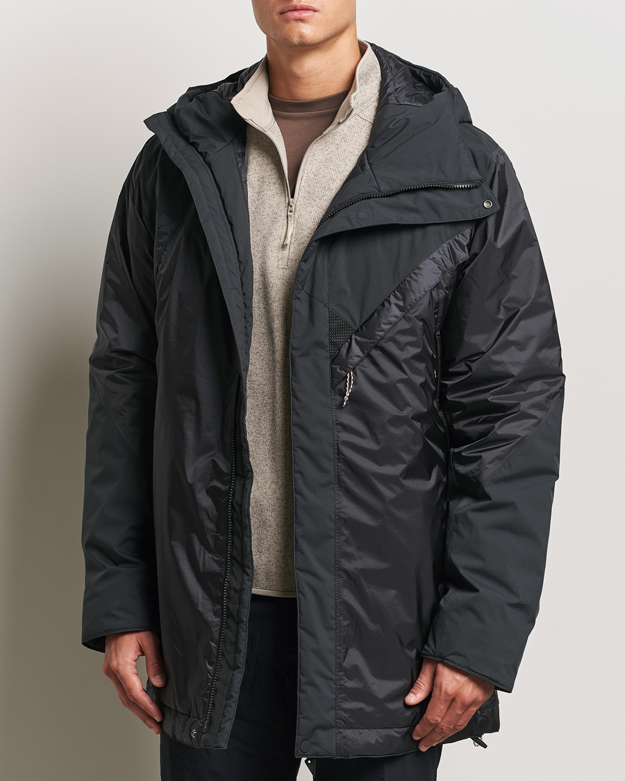 Homme |  | Klättermusen | Aud Waterproof Down Jacket Pitch Black