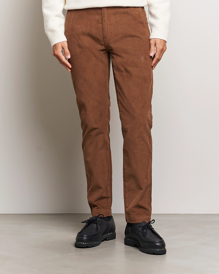 Homme |  | Levi\'s | 14W Corduroy Chino Karla Brown