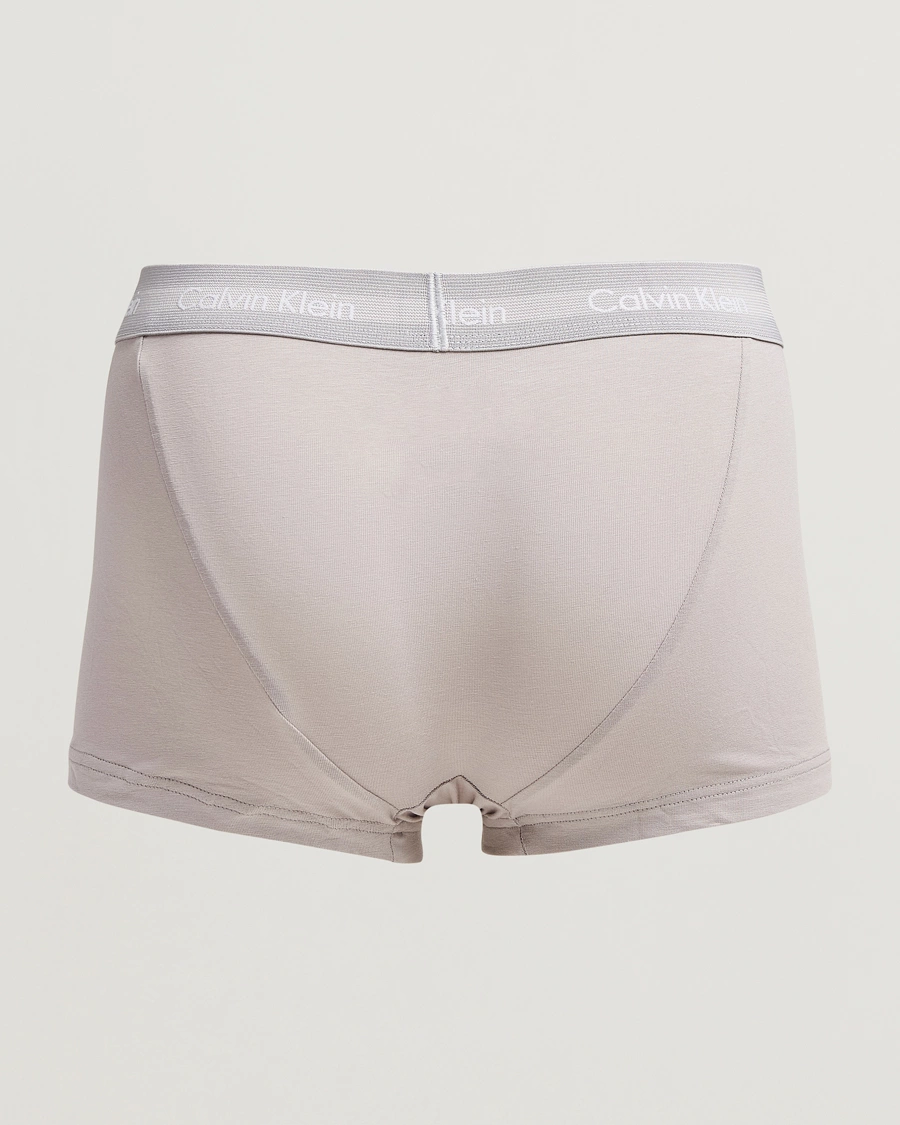 Homme |  | Calvin Klein | Cotton Stretch 3-Pack Low Rise Trunk Black/Blue/Grey