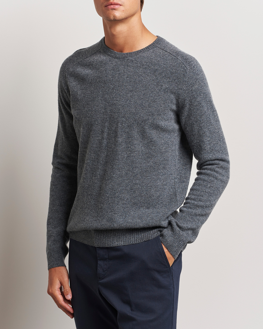 Homme | Pulls Tricotés | KnowledgeCotton Apparel | Lambswool Roundneck Dark Grey