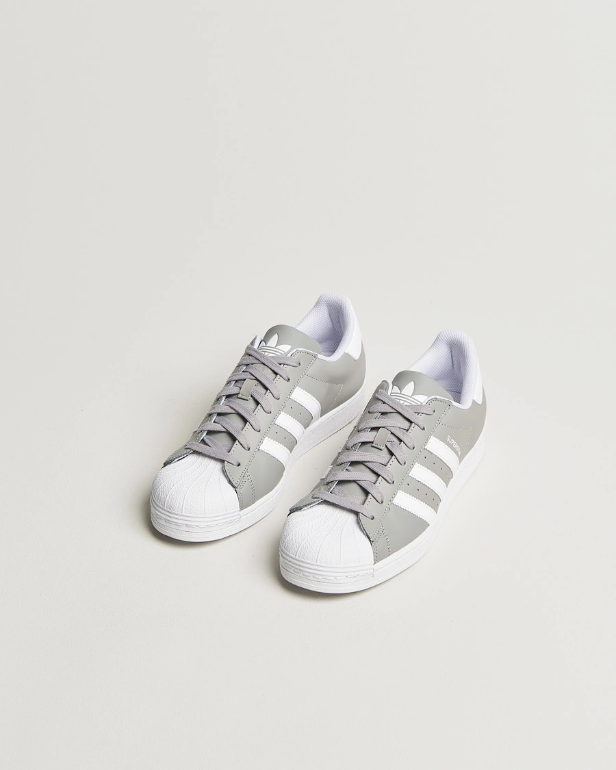 Homme |  | adidas Originals | Superstar Sneaker Grey/White