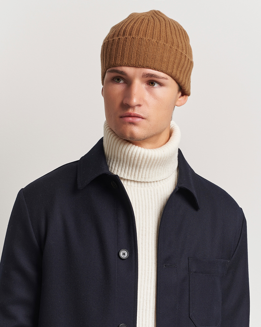 Homme |  | Amanda Christensen | Rib Knitted Cashmere Cap Nougat