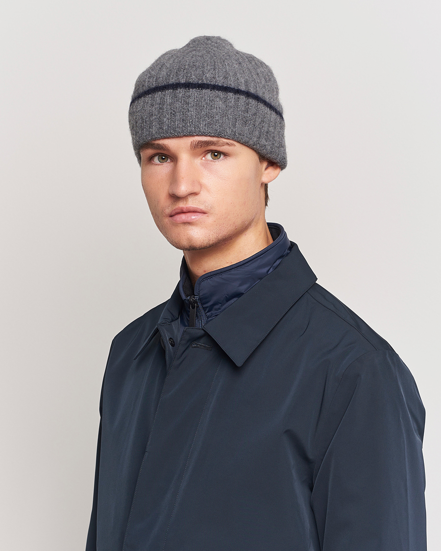 Homme |  | Amanda Christensen | Rib Knitted Cashmere Paspoal Cap Grey Melange