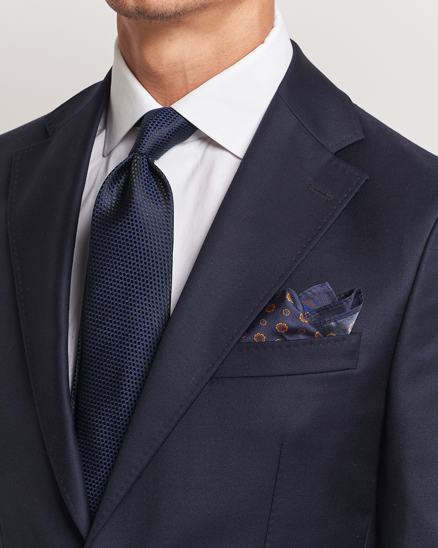 Homme | Costume Sombre | Amanda Christensen | Box Set Silk 8 cm Tie And Pocket Square Navy