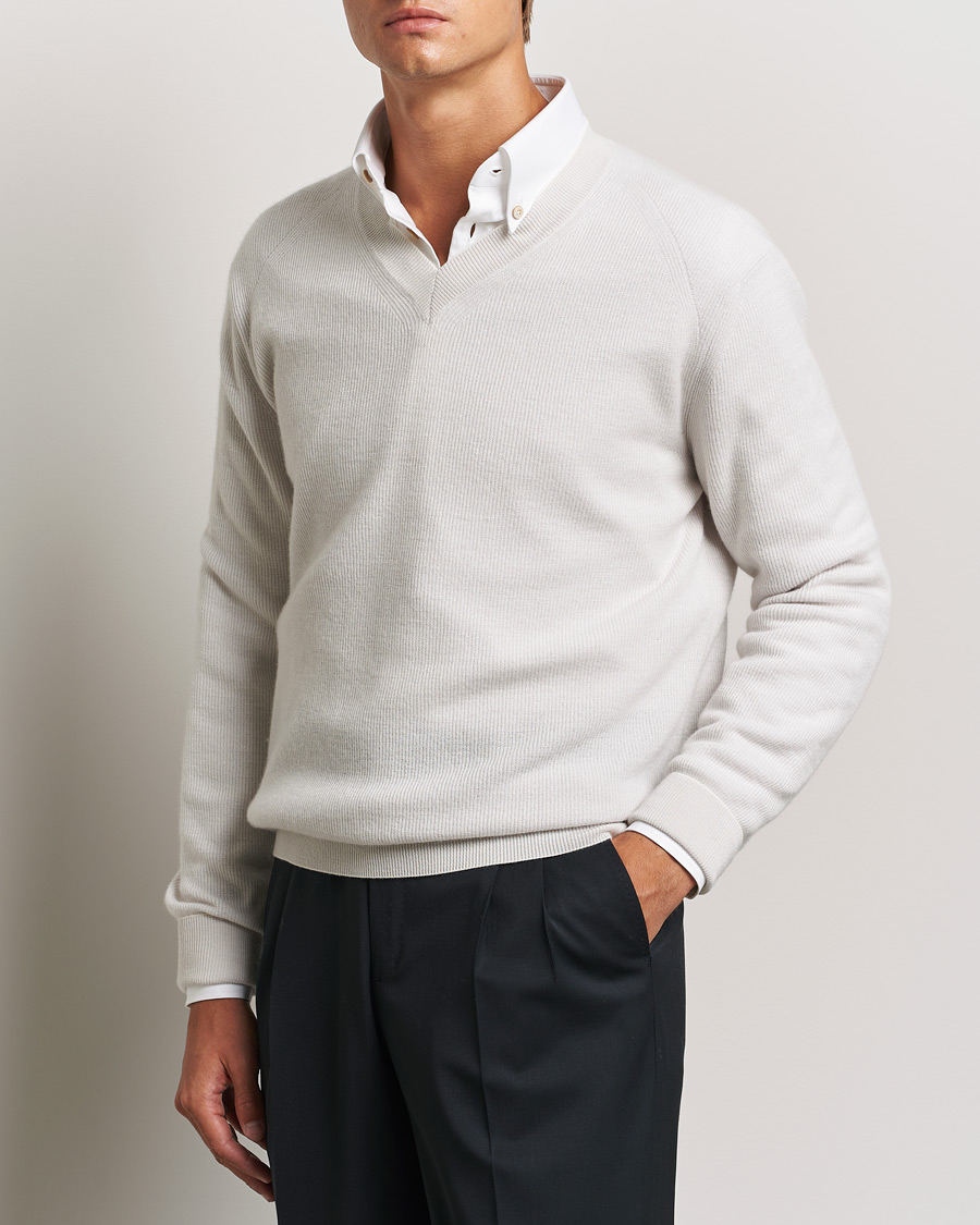 Homme |  | Brioni | Rib Cashmere V-Neck Sweater Light Grey