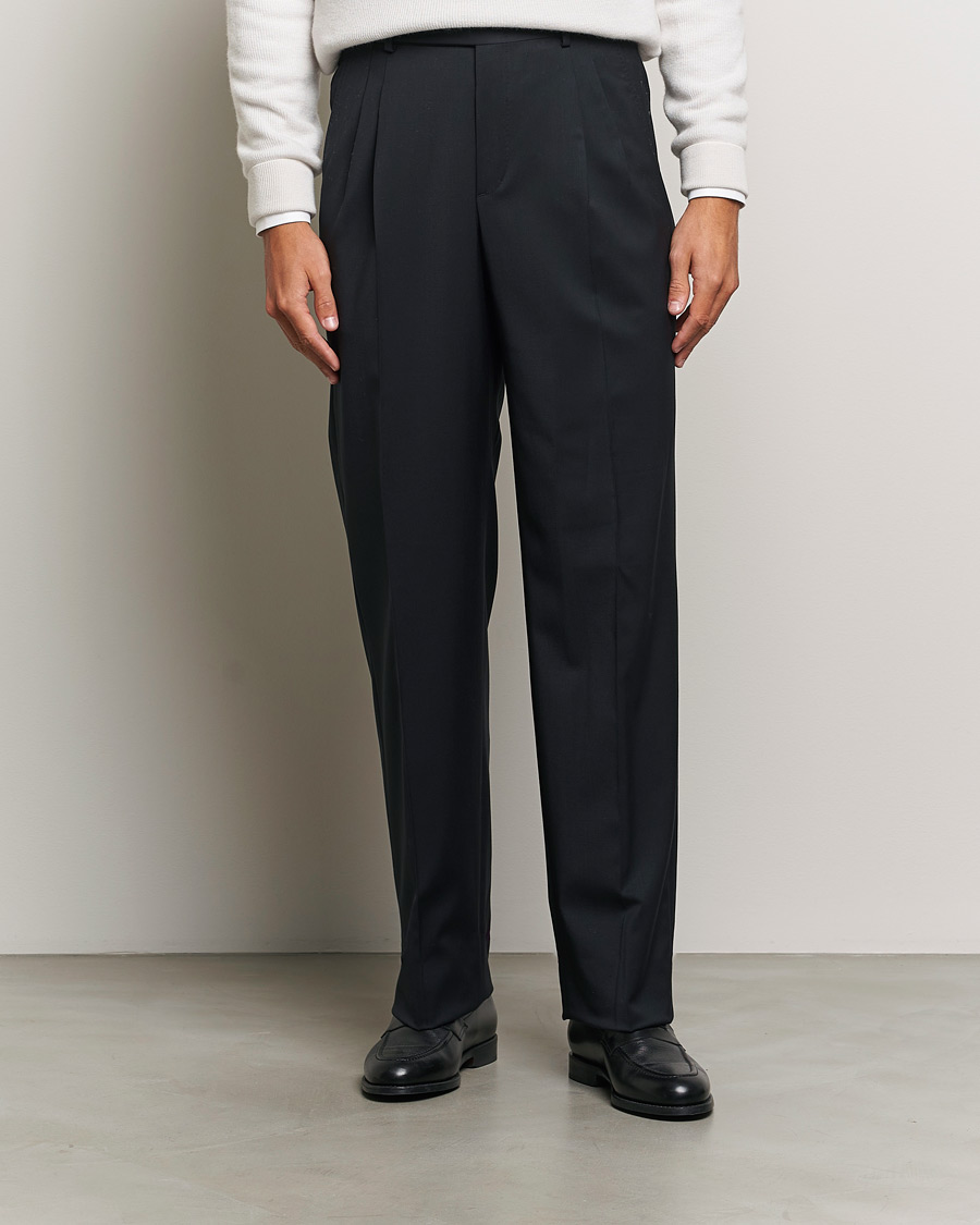 Homme |  | Brioni | Pleated Wool Trousers Navy