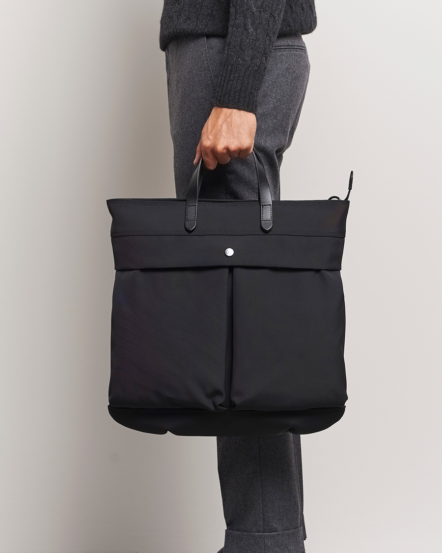 Homme |  | Mismo | M/S Helmet Tote Bag Eclipse Black/Black