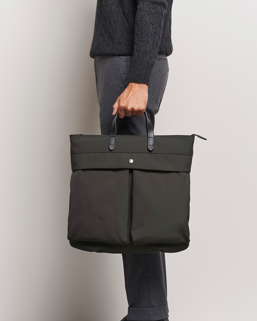 Homme |  | Mismo | M/S Helmet Tote Bag Shelter Green/Black