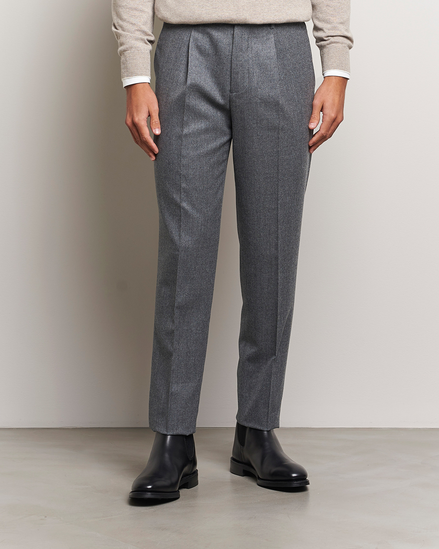 Homme |  | Brunello Cucinelli | Slim Fit Pleated Flannel Trousers Grey Melange