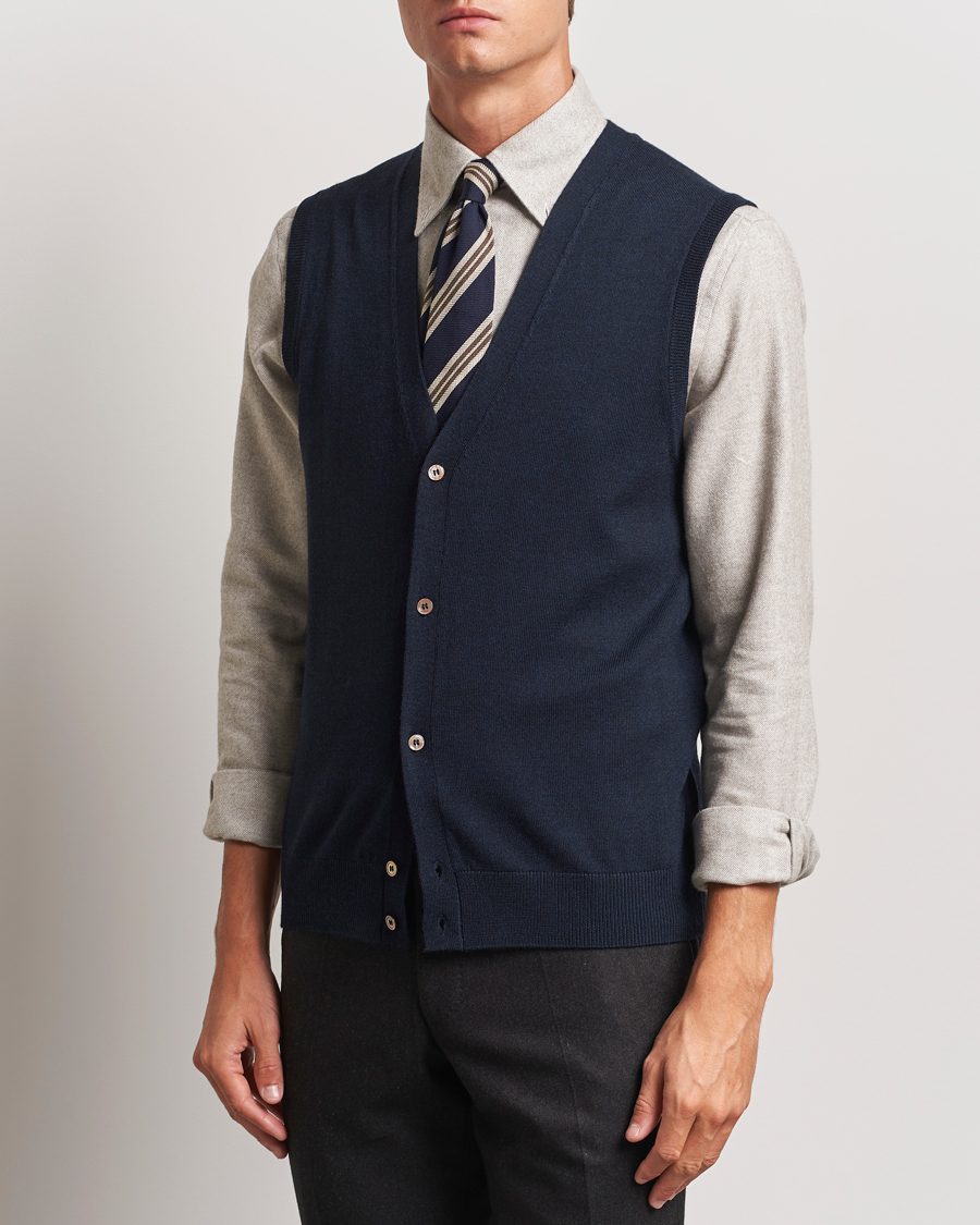 Homme |  | Morris | Merino Slipover Vest Navy