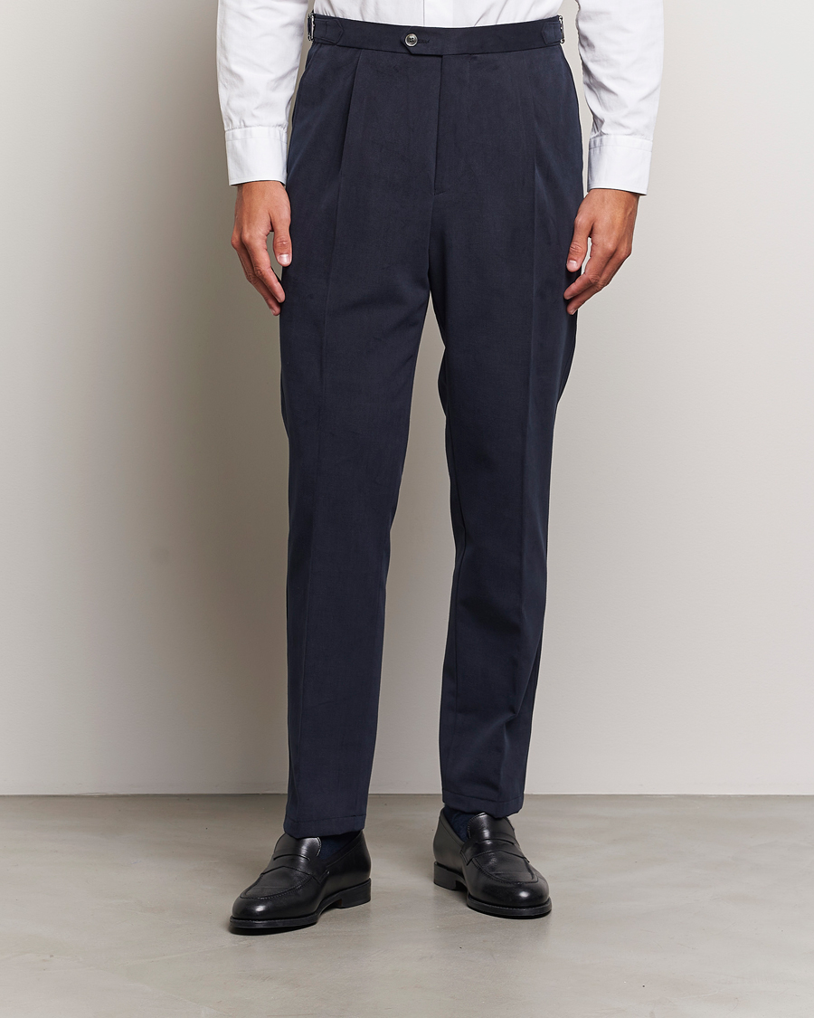 Homme |  | Oscar Jacobson | Delon Brushed Cotton Trousers Navy