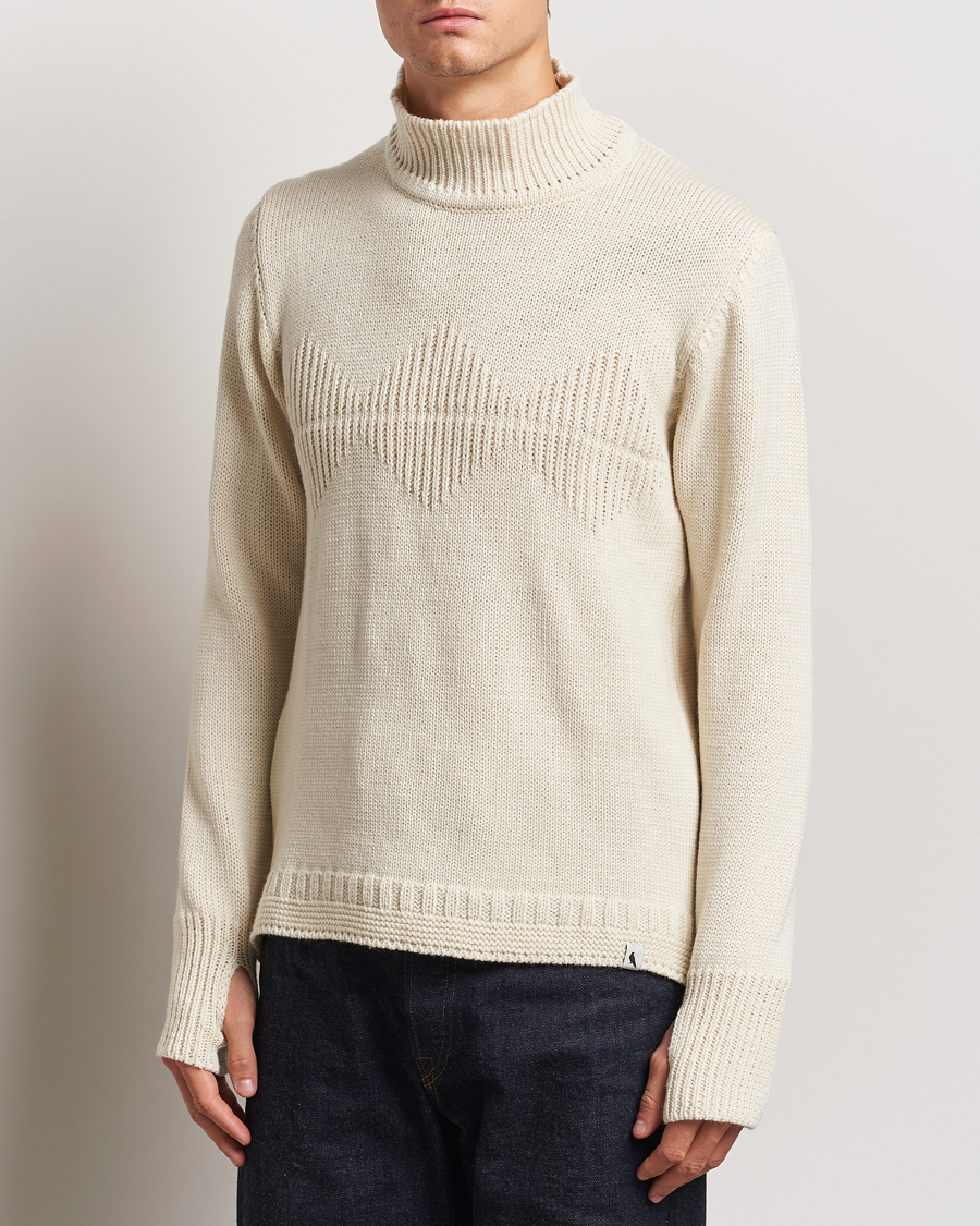 Homme |  | Peregrine | Mountain Guernsey Merino Funnel Neck Cream