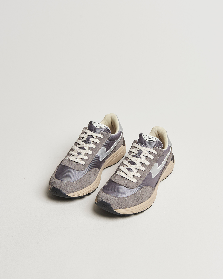 Homme |  | Stepney Workers Club | Osier S-Strike Runner Sneaker Dark Silver