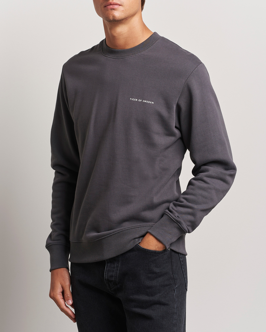 Homme |  | Tiger of Sweden | Emerson Crew Neck Sweatshirt Charcoal