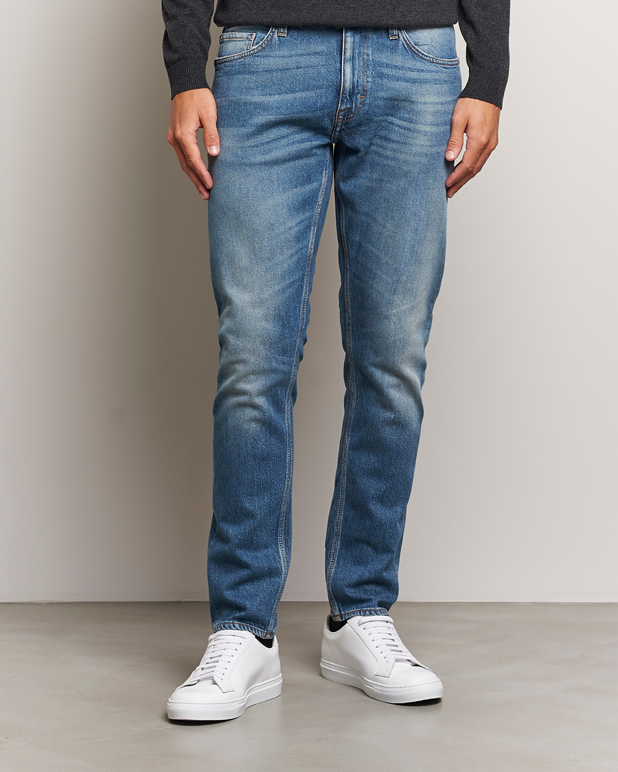 Homme |  | Tiger of Sweden | Pistolero Stretch Cotton Jeans Medium Blue