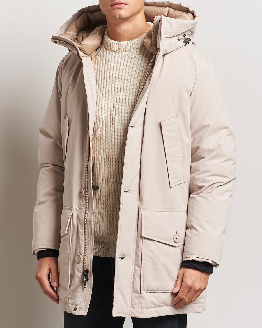 Homme |  | Woolrich | Peached Cotton Arctic Parka Oxford Tan