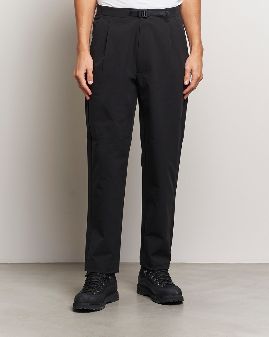 Homme |  | Goldwin | One Tuck Tapered Stretch Pants Black