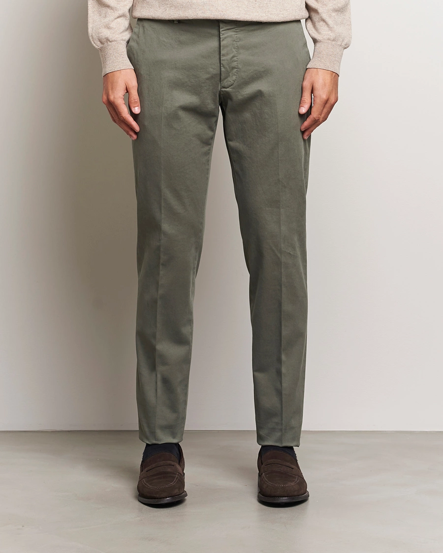 Homme |  | Incotex | Slim Fit Cotton Stretch Chinos Dark Green