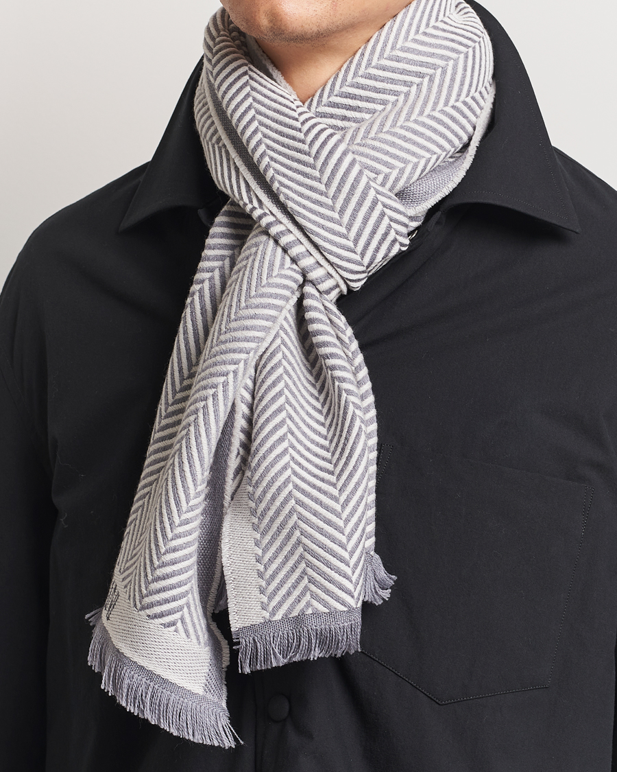 Homme |  | Giorgio Armani | Wool Chevron Scarf Light Grey