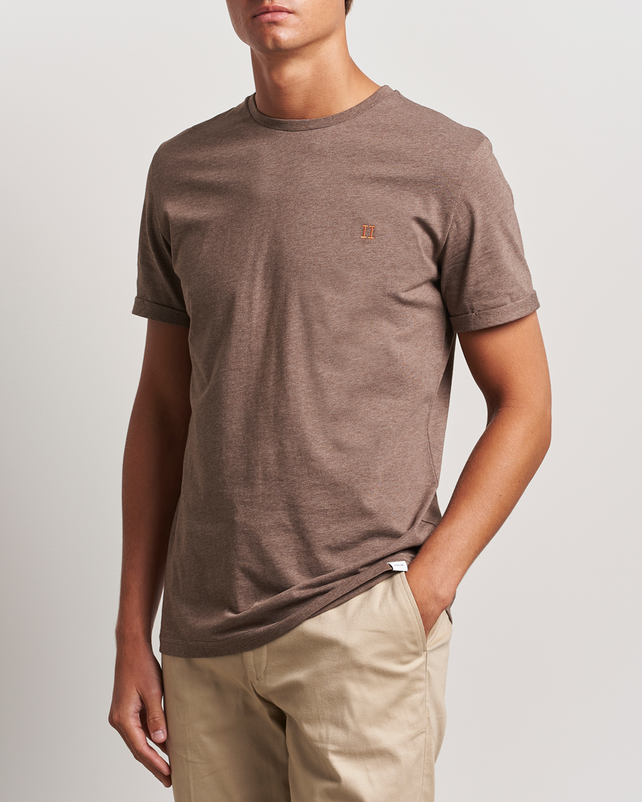 Homme | Nouvelles Marques | LES DEUX | Nørregaard T-Shirt Charcoal Melange
