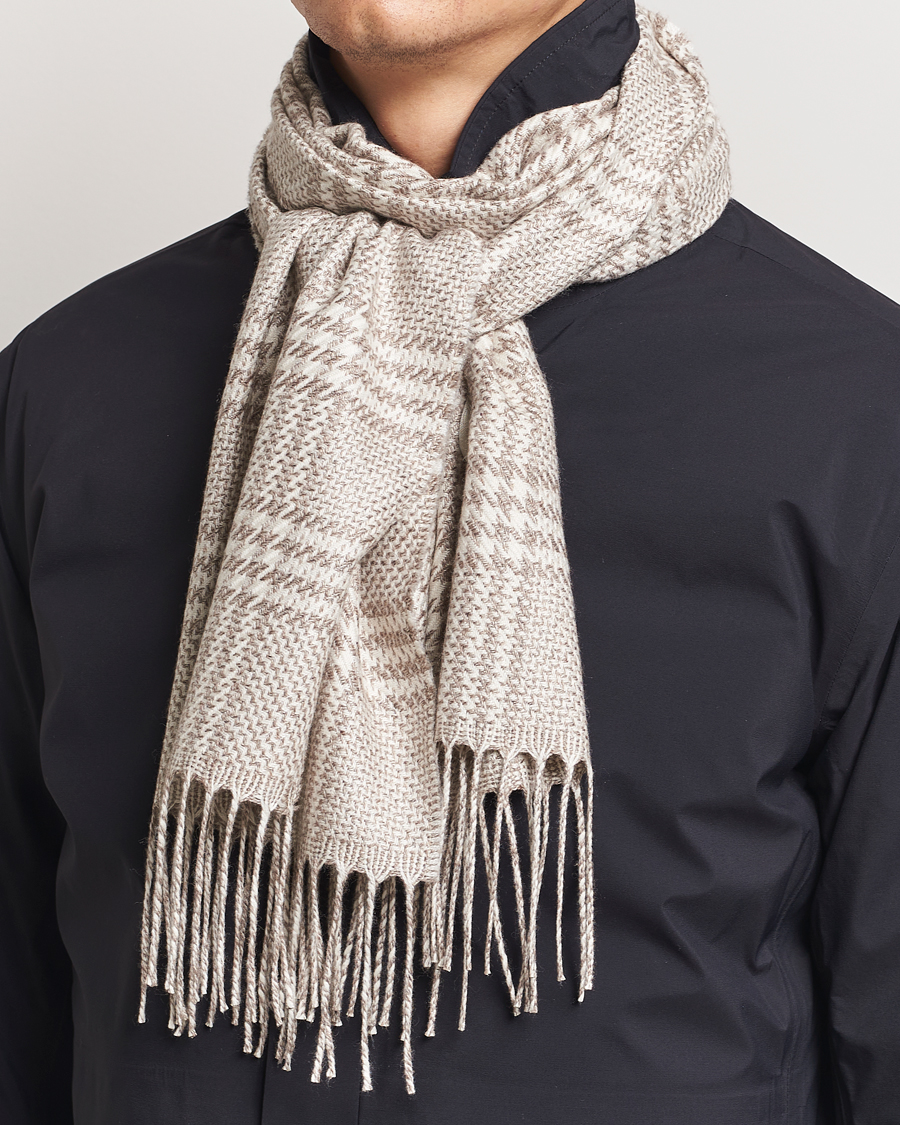 Homme |  | Piacenza Cashmere | Cashmere/Silk Houndstooth Scarf Light Beige