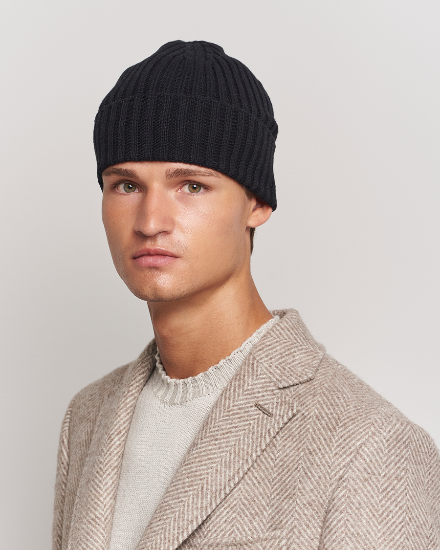 Homme |  | Piacenza Cashmere | Ribbed Cashmere Beanie Black