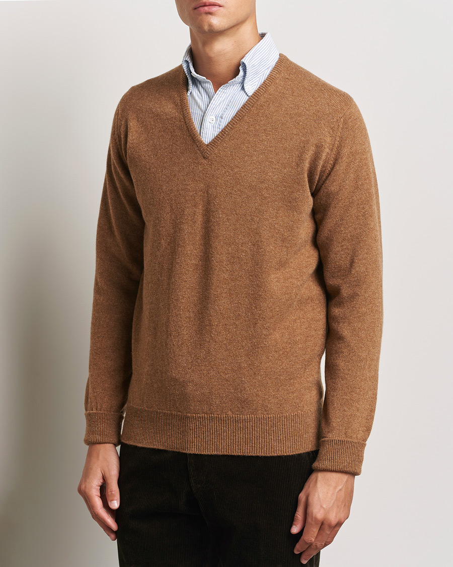 Homme | William Lockie | William Lockie | Rob Lambswool V-Neck Savannah