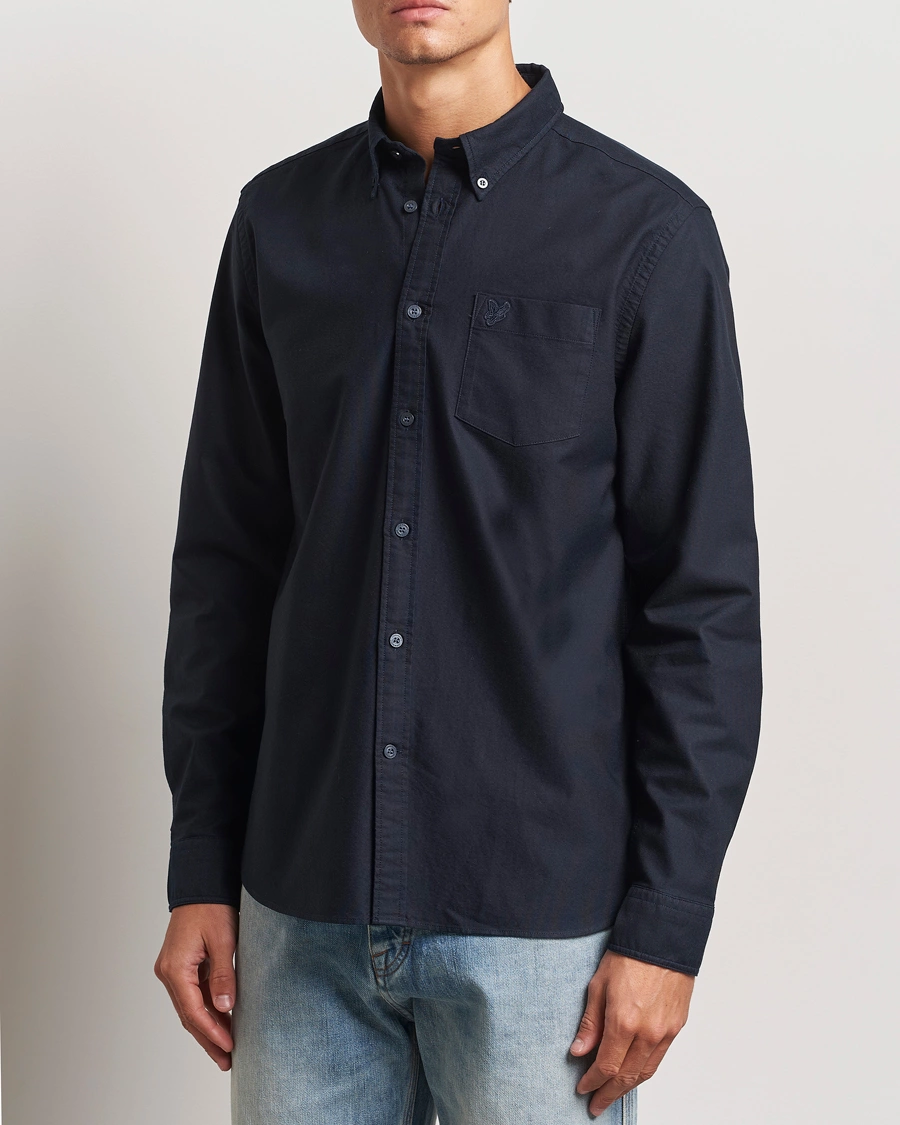 Homme |  | Lyle & Scott | Tonal Eagle Plain Oxford Shirt Dark Navy