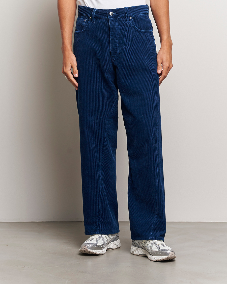 Homme |  | Sunflower | Wide Twist Corduroy Pants Indigo