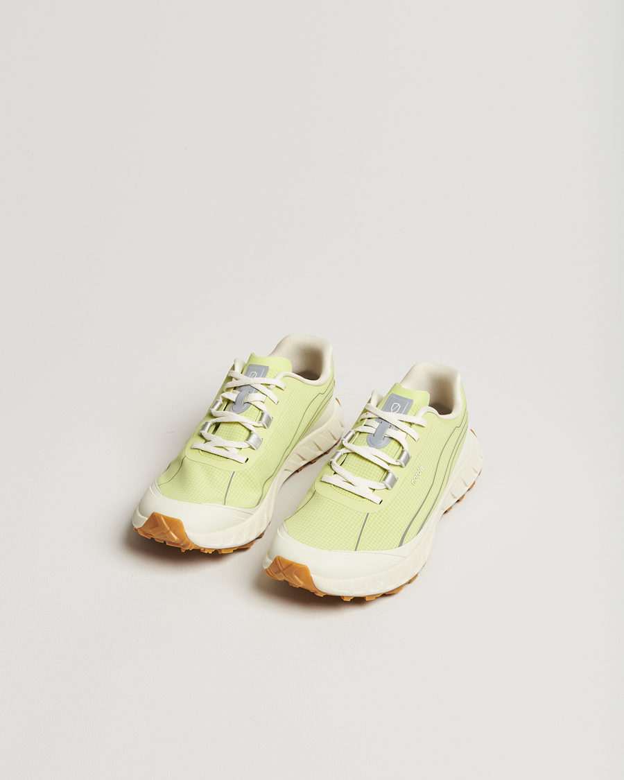 Homme |  | Norda | 002 Running Sneakers Lichen