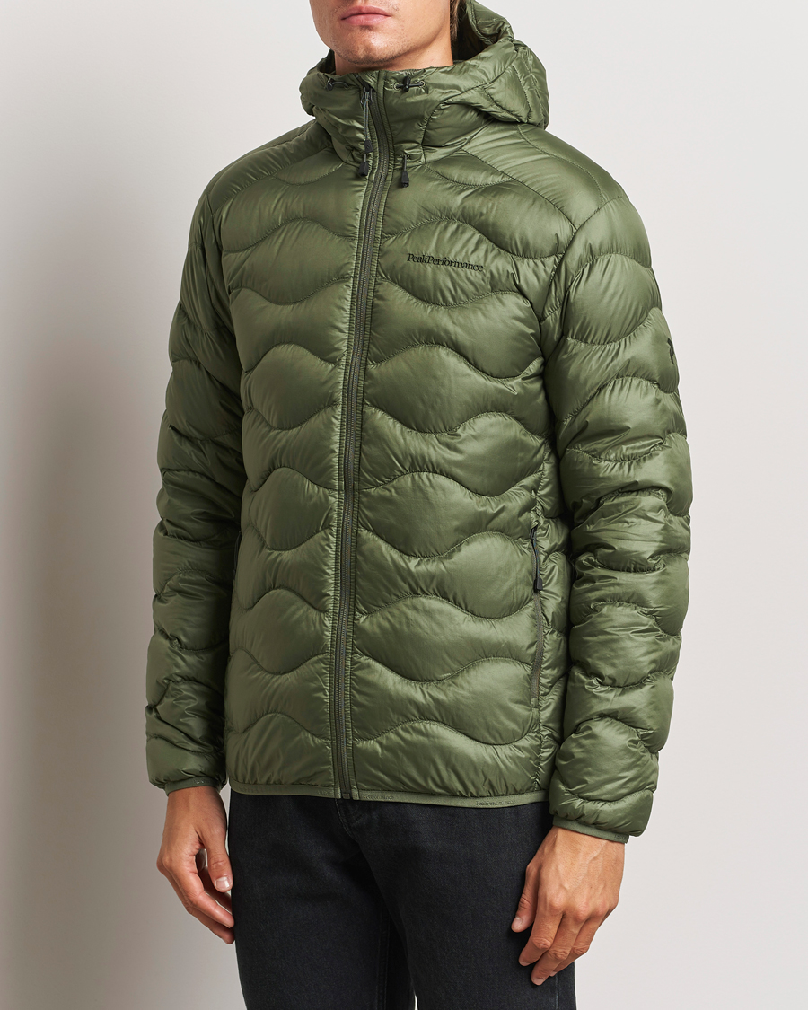 Homme |  | Peak Performance | Helium Down Hooded Jacket Pine Needle