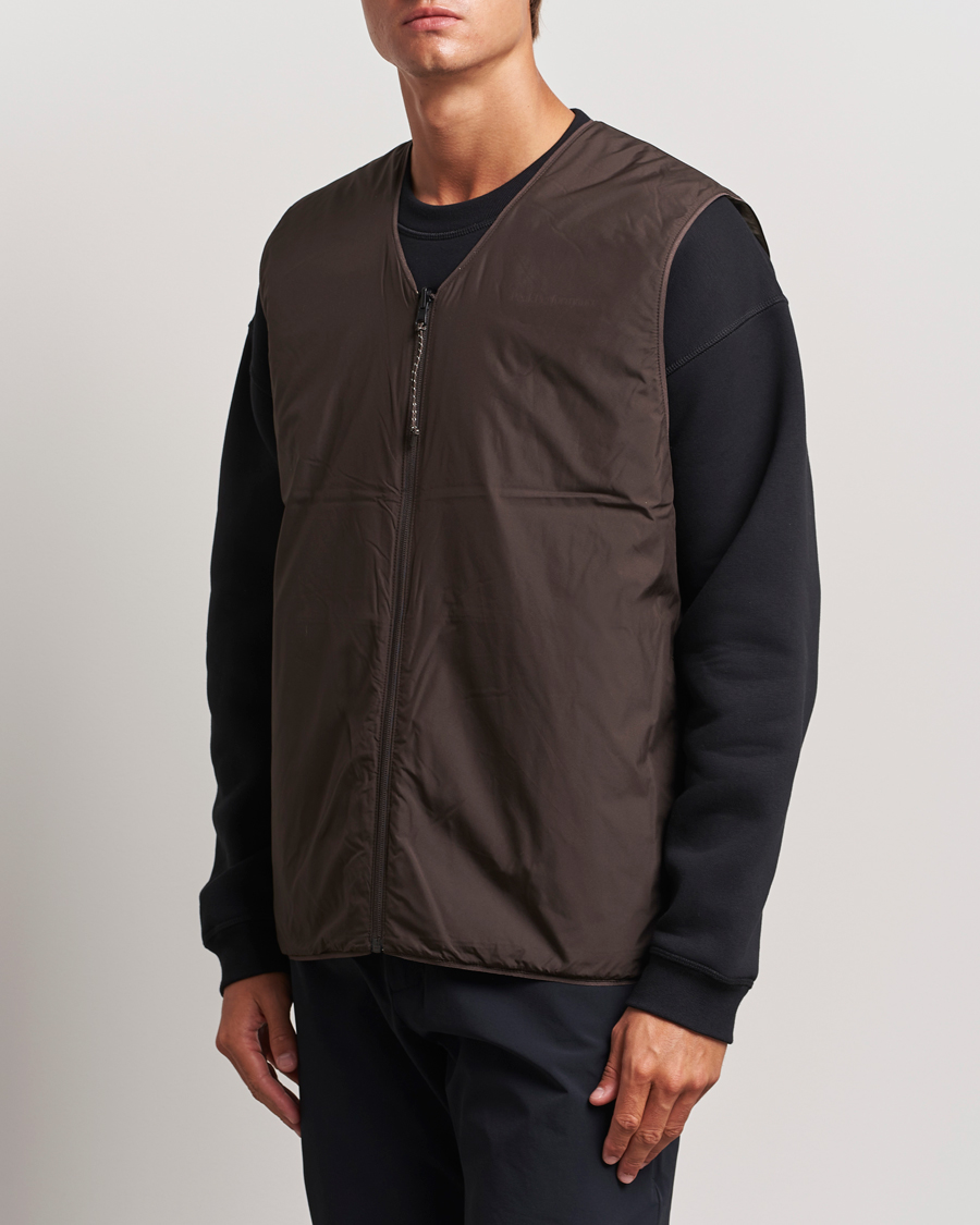 Homme | Vêtements | Peak Performance | Insulated Reversable Vest Avid Beige