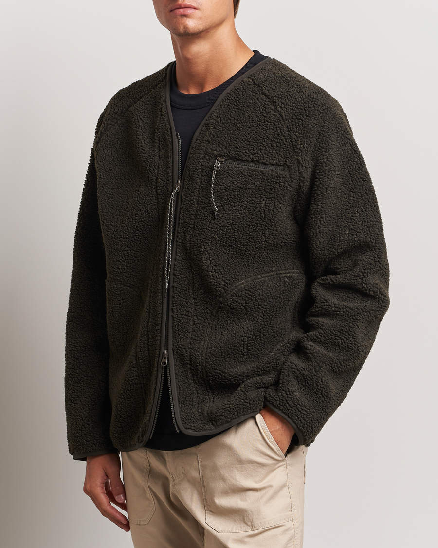 Homme |  | Peak Performance | Heavy Pile Oversized Cardigan Olive Extreme